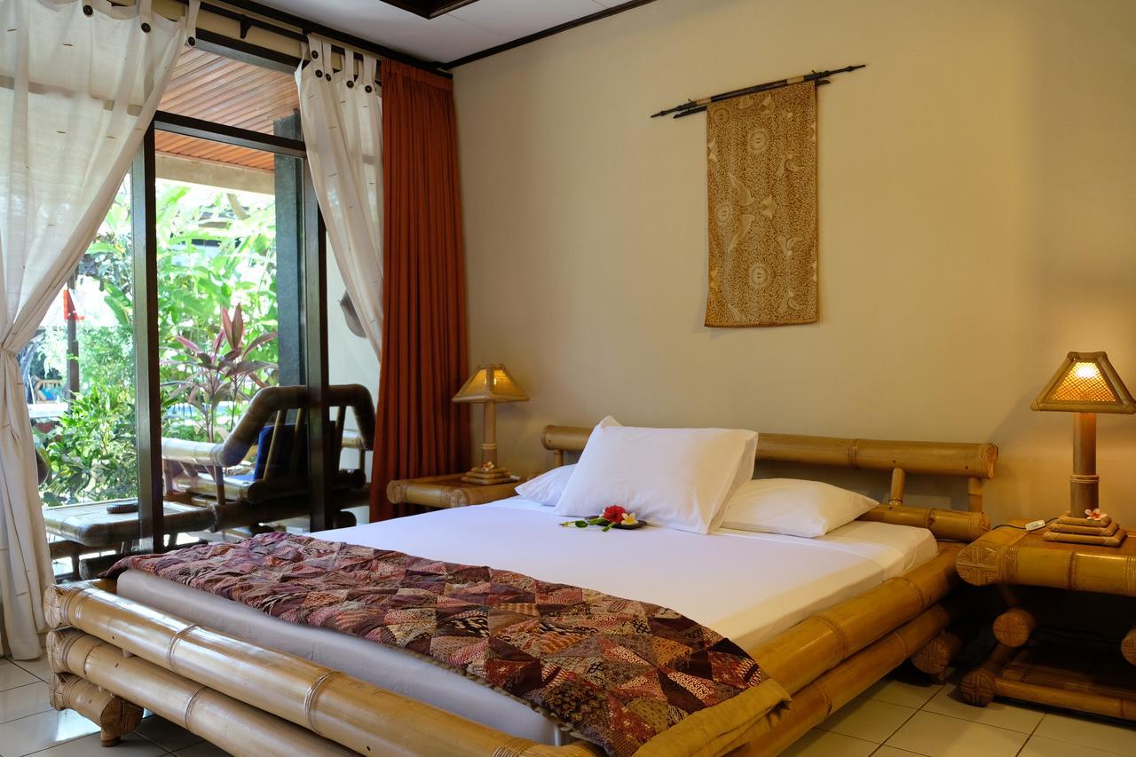 New Adirama Beach Hotel Lovina Exterior foto